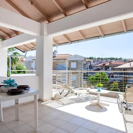 Electra Two Level Apartment Appartement